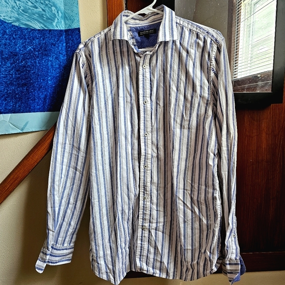 Banana Republic Men's Blue and Gray Striped Button Down - Size L - Picture 2 of 6